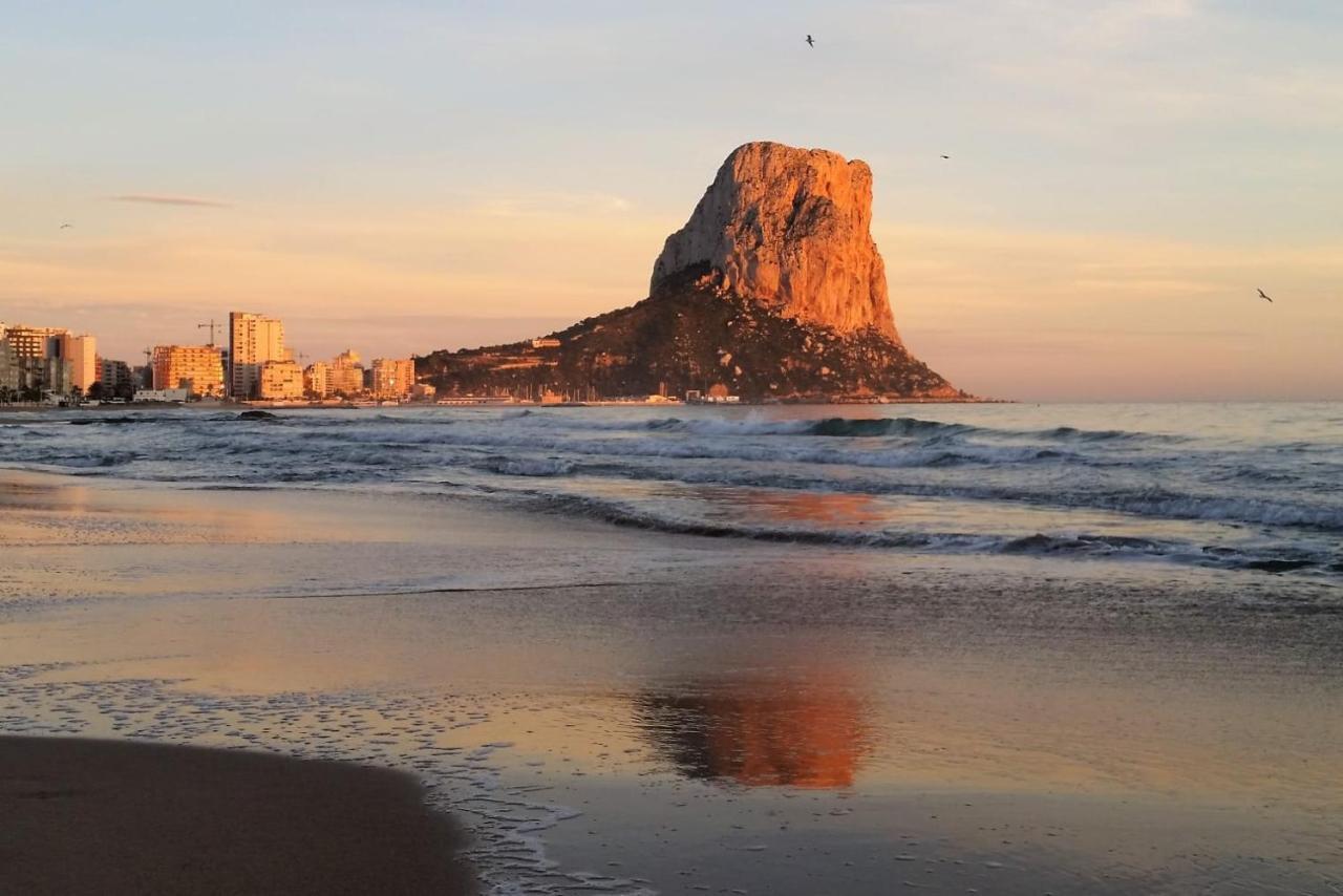 Calpe Beach المظهر الخارجي الصورة